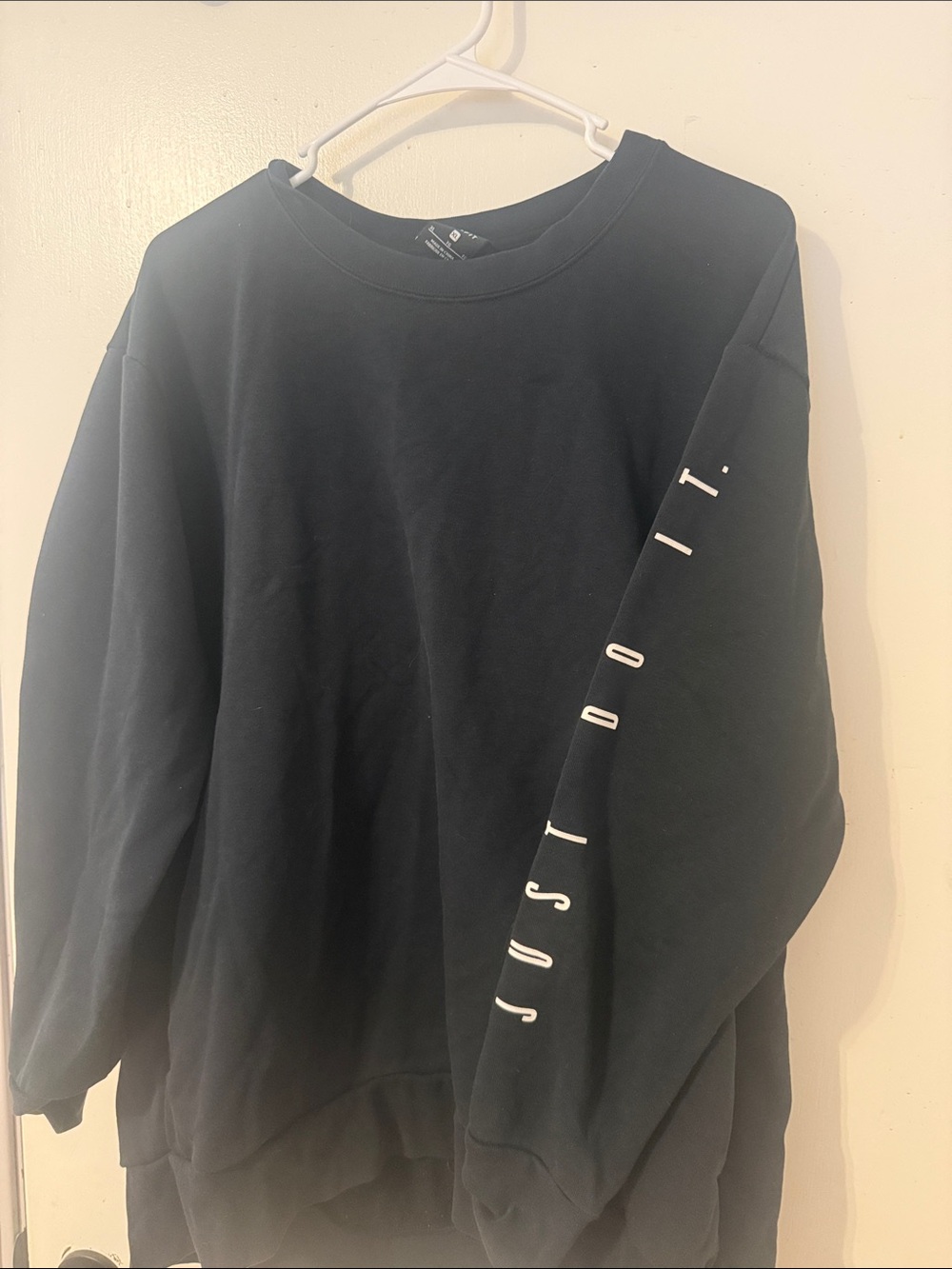 Nike Black Dri-Fit Crewneck Sweatshirt with White Logo Tag